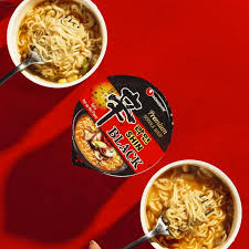 NONGSHIM SHIN BLACK WITH BEEF BONE BROTH CUP 3,56 OZ - Image 2
